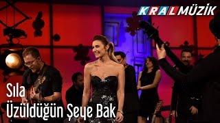 Sıla - Üzüldüğün Şeye Bak (Kral Pop Akustik)