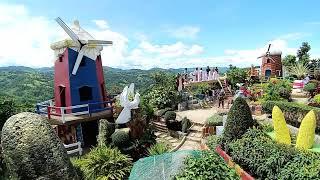 sirao pictorial garden! featuring the giant hand in #cebu #nature #flowers #migztheexplorer #travel