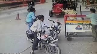 live Fighting Catch In CCTV