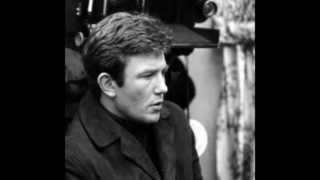 ICONS - Albert Finney.wmv