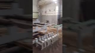 мы работаем на заводе