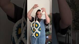 CROCHET WITH ME: Making A Granny Square Bag, The Best Crochet Kit For Beginners #yeezhee