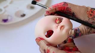 Repaint Blythe doll with me