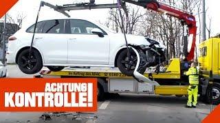 Porsche Cayenne zu schrott gefahren: ADAC muss abschleppen! | Achtung Kontrolle | kabel eins