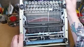 HOW TO USE YOUR NEW OLD TYPEWRITER - a guide for the Olympia SM5