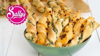 Last-Minute-Fingerfood: Blätterteigstangen mit Sucuk & vegetarische Blätterteigstangen / Sallys Welt