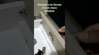 Fechadura de Gaveta de 22mm com chave dobrável.