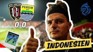 Bali vs. Bandung. Stadionvlog aus Indonesien. Fans eskalieren, Pyroaction #persibbandung  #bobotoh