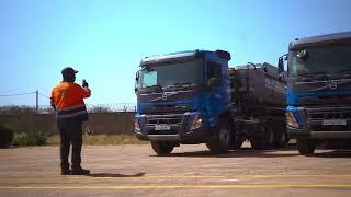 SMT Sénégal | Livraison de 10 camions Volvo Trucks FMX