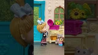 The Audience - Masha and the Bear - Toy Video - Stories with Toys - Stop Motion