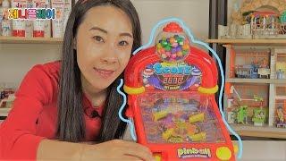 Jenny play 핀볼 장난감 게임기로 더블 버블 풍선껌 뽑기 놀이 Pinball Gumball Machine toy playset