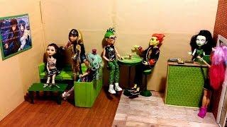 How to Make a Karaoke Lounge for your Dolls