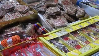 Rakhi Bandhan shopping in North India | Hindu festival of brothers and sisters