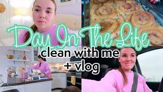 I Don't Feel Motivated | Clean With Me Vlog
