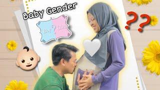 Baby Gender Reveal! ️ (Family Reaction)