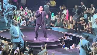 JUSTIN TIMBERLAKE SUIT & TIE LIVE FROM MIAMI
