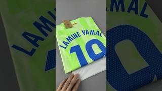 Lamine Yamal new 19 Jersey, Barcelona 24-25 season green jersey. new number, New Jersey on sale.