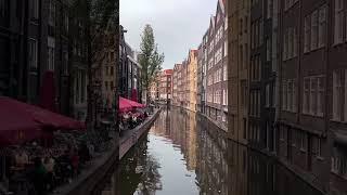 Amsterdam Canals #amsterdam #amsterdamholidays #amsterdamlife #travelblog #travelblogging