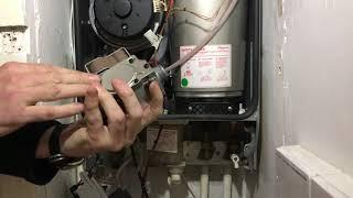 Worcester Bosch ID Dangerously low Gas Pressure Fault, Day In The life of a Plumber.