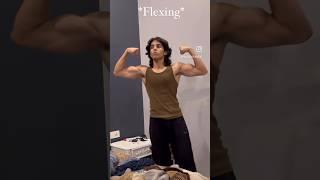 Gaane Ke Bahane Body Flex Kardi         #songcovers #bodybuilding  #entertainment