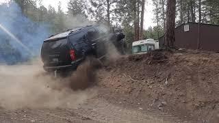 putting rough country 7.5" suspension lift & 3" body lift to the test