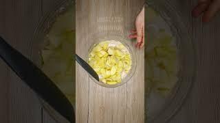 CHARLOTTE WITH APPLES - LITTLE DOUGH, A LOT OF FILLING