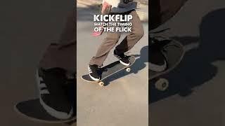 Kickflip Slow Motion ⏱ Timing of the Flick ‍ Skateboard tricks #shorts