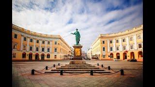 Война в Украине. Одесса не сдаётся. Военный оркестр на улицах города поднимает боевой дух горожан