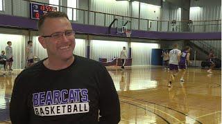 O-Zone: SBU Head Coach Aaron Niven on Republic grad Drew McMillin's success with Bearcats