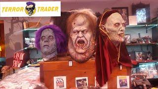 TERROR TRADER CHANDLER AZ HORROR MOVIE PROPS CURSED OBECTS ARTWORK STORE WALK THROUGH 2022