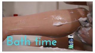 ASMR Shaving my legs- shaving cream sounds/shaving sounds/tapping