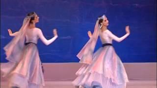 THE ARMENIA STATE DANCE ENSEMBLE "BAREKAMUTYUN": Uzundara