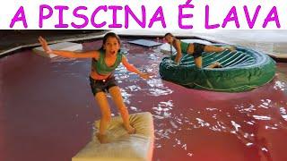 A PISCINA É LAVA - PLANETA DAS GÊMEAS