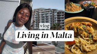 LIVING IN MALTA #1 | #schoollife #vlog  | MY ROUTINE | VISITING THE SHORLINE MALL