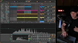 Bassline heavy Garage House track in Ableton Live - Feels Like (BW)