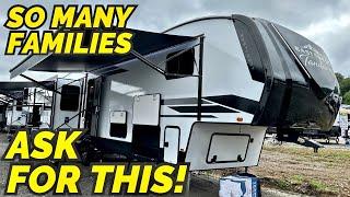 Finally, a mid-bunk fifth wheel with an OUTDOOR kitchen! 2024 East to West Tandera 386MB-OK