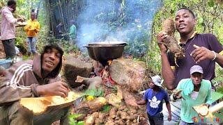 Grandpa way of digging yam and cooking up  Saltfish bush man style | Climer wid yam phone epic!!!!!!