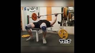 Bench press. Andrei Chetvernin . 95 kg.