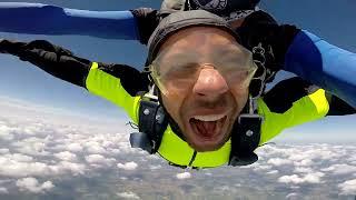 Sean S's Skydive