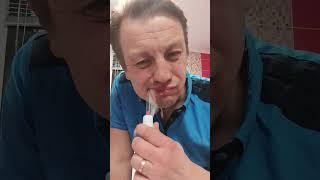 Ирригатор современное похоже западное, кажись европейская технология ухода за полостью рта, зубами.