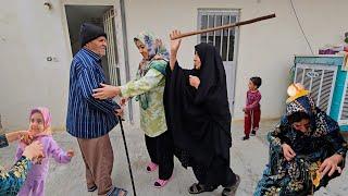 Life in Turmoil: Hamida in Danger of Destruction Old Man: Saved by Grandma