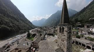 Alagna Valsesia (VC) - Italy - Fly with swallows