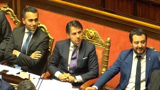 Governo Conte, Renzi attacca Di Maio e Salvini: "Non avete più alibi". Loro restano impassibili