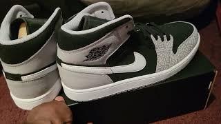 AIR JORDAN 1 MID SE "ELEPHANT PRINT"