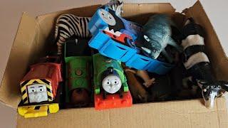 Thomas Toy Trains and Animal Toys Come Out of the Box for Kids