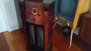 Australian Art deco console valve tube radio ASTOR 80 H