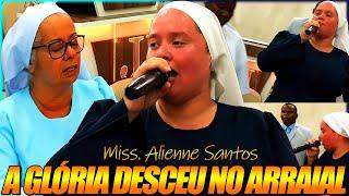  ESSA IGREJA TROUXE UM PEDACINHO DO CÉU PRA TERRA (Corinho de Fogo) - Miss. Alienne Santos