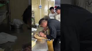 刀工是如何练成的，大厨教学【大厨唐光灿】#美食 #炒菜