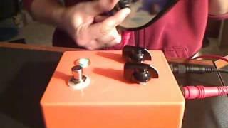 Atari Punk Pedal modification of the Atari Punk Console - GetLoFi