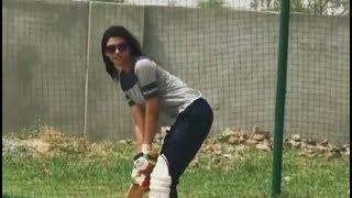 CSK - Deepak Chahar Sister Malti Chahar Batting